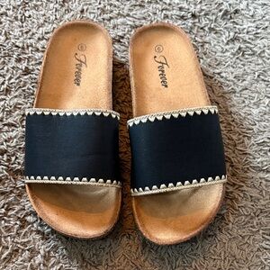 NEW Black and Tan Slide Sandals